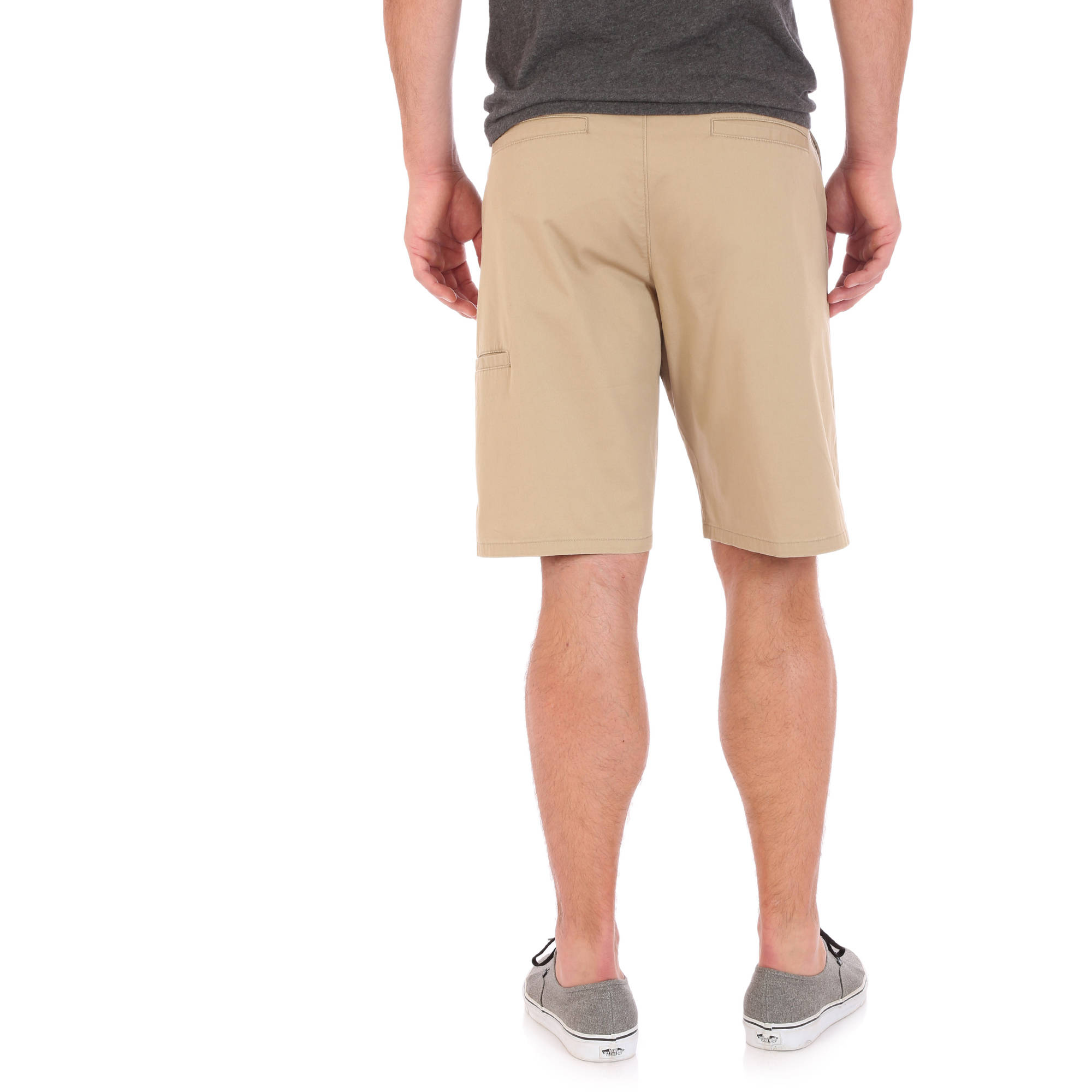 wrangler shorts with tech pocket