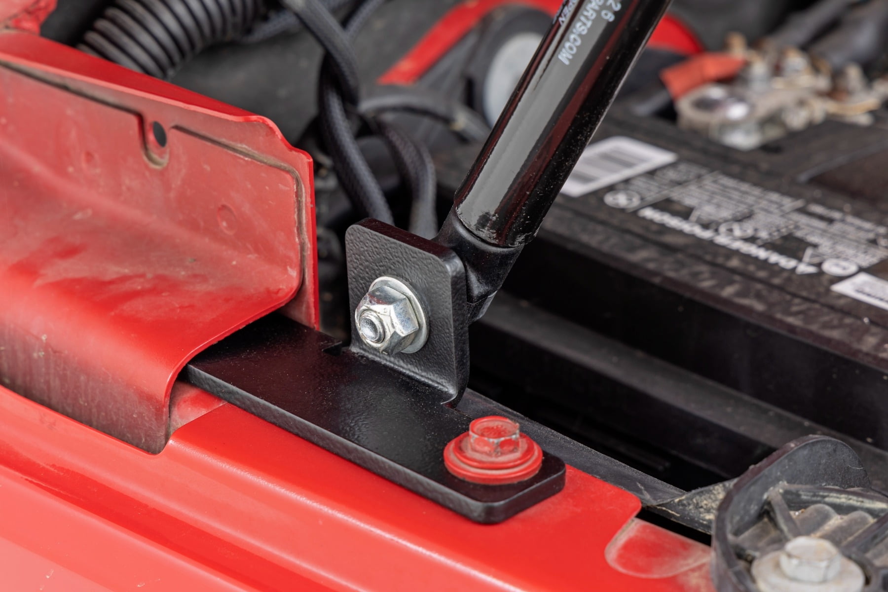 Rough Country Hydraulic Hood Assist for 07-18 Jeep Wrangler JK/JKU - 10643 Fits select: 2008,2015-2018 JEEP WRANGLER UNLIMITED