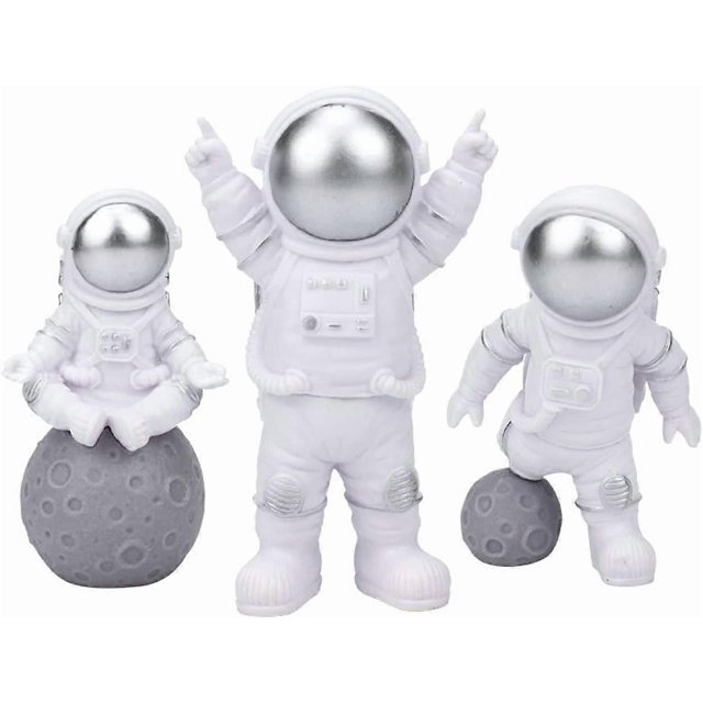 3pcs Astronaut Figurines Cake Topper, Miniature Astronaut Toys Ornament Home Arts and Crafts Desktop Accessories Tabletop Decoration, White
