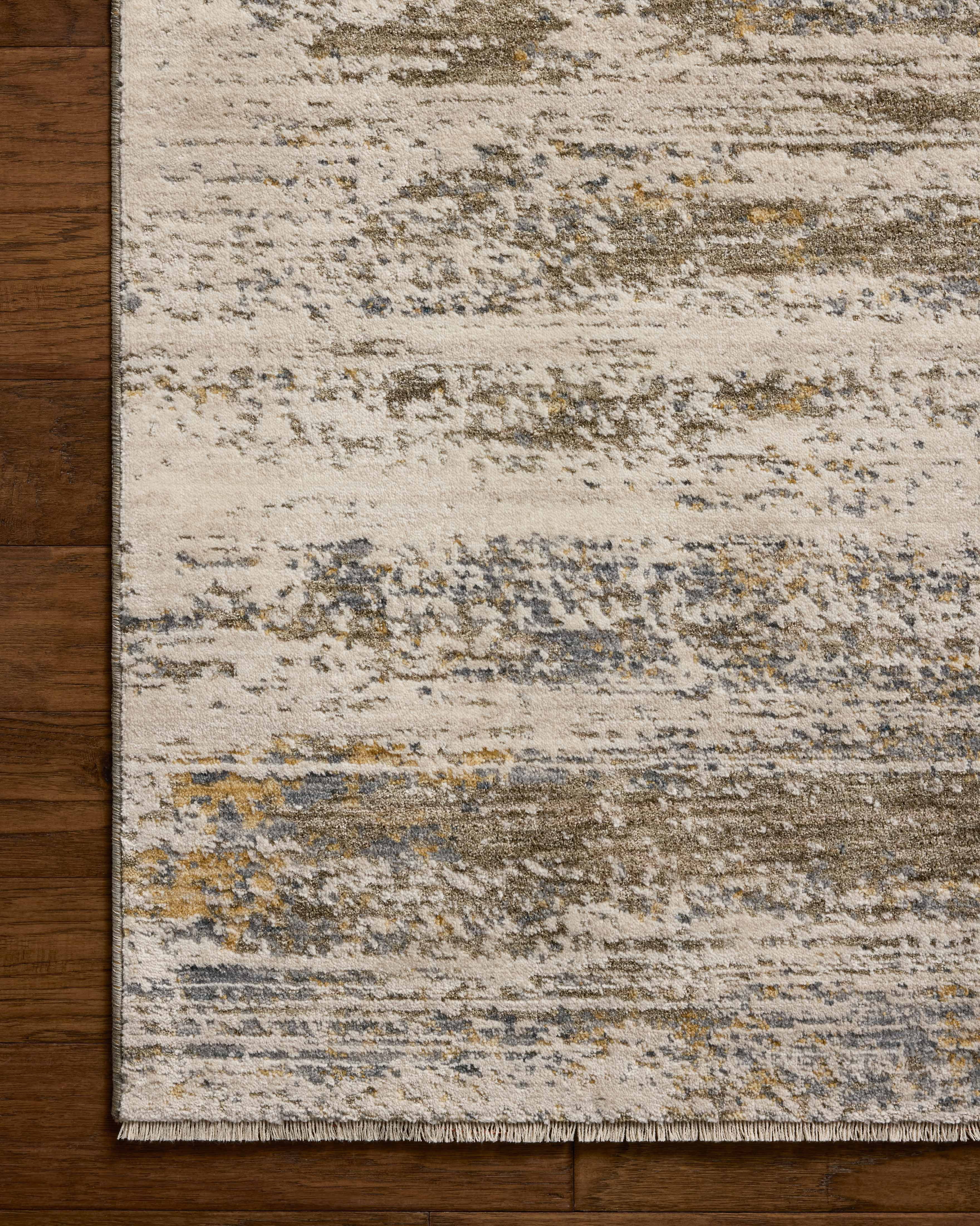 Loloi Nellie Lagoon / Dove 7'-10" x 10'-2" Area Rug