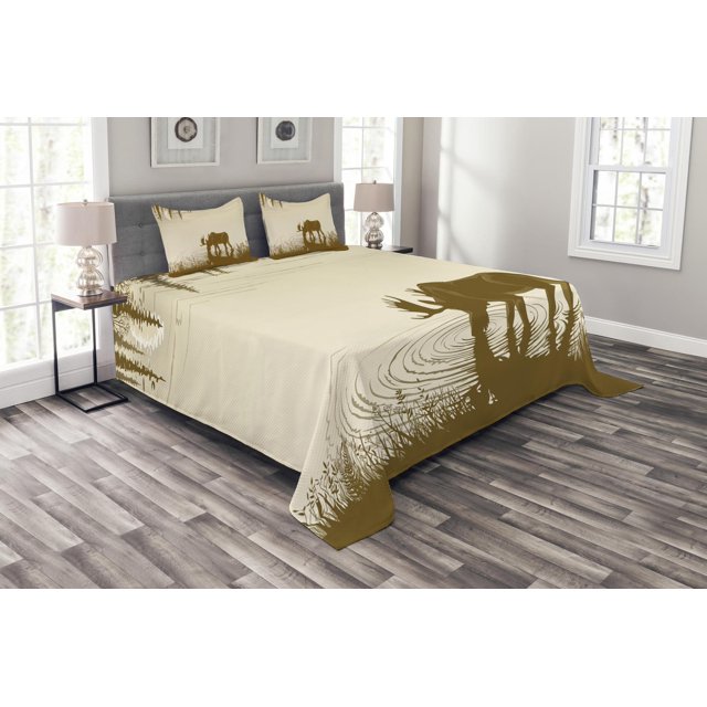 Animal Bedspread Set King Size, Silhouette of Elk Drinking Water in