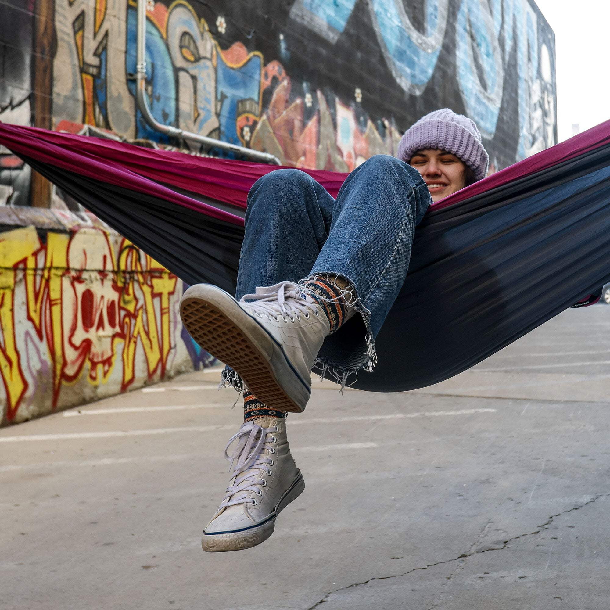 Grand Trunk Double Deluxe Hammock with Straps – Extra-Wide Parachute Nylon Hammock for Two, 10'6" x 6'6", 400 lb Capacity, Includes Tree-Friendly Straps & Carabiners