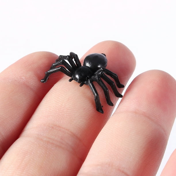 Tiny black plastic spiders new arrivals