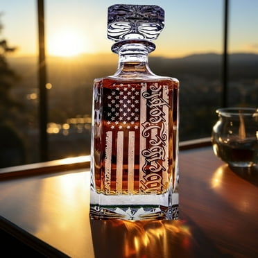 Nuoxin 450ML Whiskey Bottle American Flag Pattern Wine Bottle Transparent Whiskey Glass Decanter for Home Party