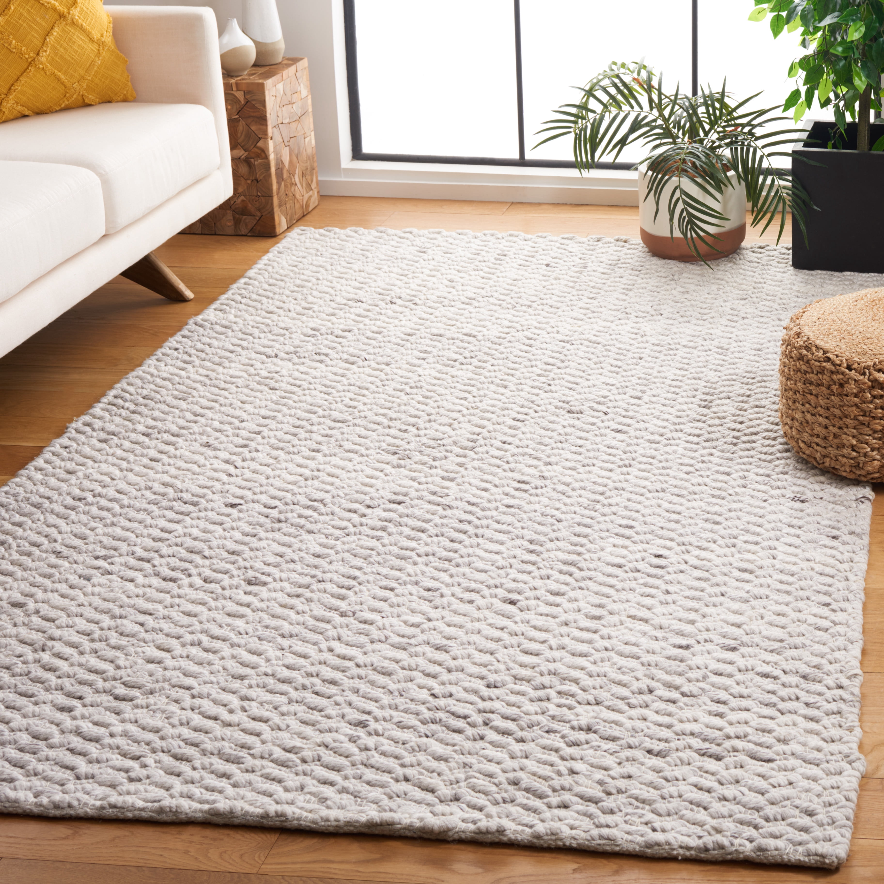 SAFAVIEH Natura Thaddeus Solid Area Rug, Silver, 3' x 5'