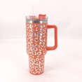 thumbnail image 1 of Vaso para helado con asa de 40 oz con estampado de leopardo plateado, de acero inoxidable 304, con pajita, 1 of 3