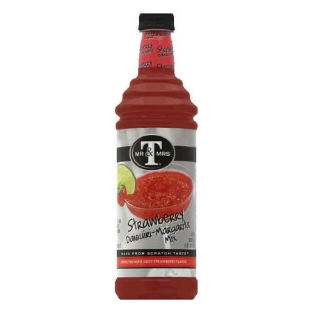 Mr. & Mrs. T Strawberry Daiquiri Margarita Mix, 32 OZ (Pack of