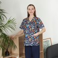 thumbnail image 1 of Uniforme de enfermera con estampado de dibujos animados para mujer, camiseta de manga corta con cuello en V, bata quirúrgica, uniforme de trabajo para hombre, 1 of 6