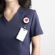 thumbnail image 5 of Xihbxyly Porta Credencial de Enfermera, Hebilla Retráctil Fácil de Tirar, Diseño Único, Clip Giratorio de 360 Grados, Superficie Lavable, Porta Credencial para Profesionales, Ideal para Médicos, Enfe, 5 of 7