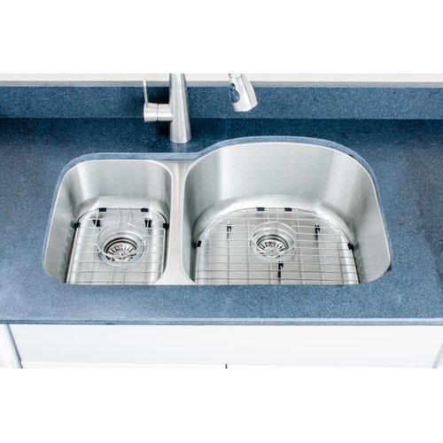 WELLS SINKWARE Craftsmen Series 32'' L x 21'' W Double Basin Undermount Kitchen Sink with Sink Grid and Basket Strainer