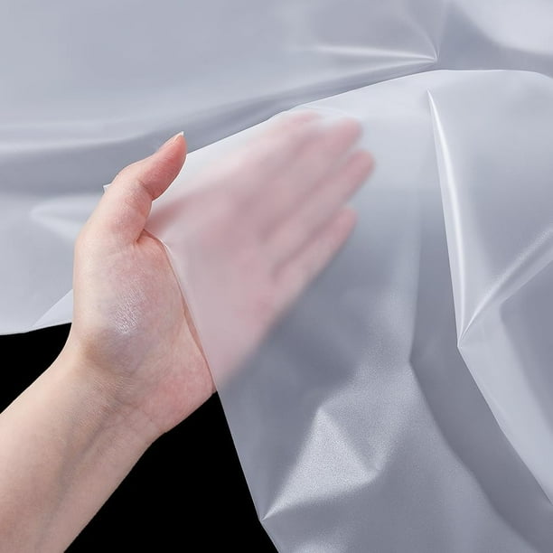 Tela de TPU translúcida de 39" 53.9" (99 cm x 57 cm), 0.1 mm de espesor, transparente, sólida, impermeable, flexible, de tejido liso, se corta por yarda.