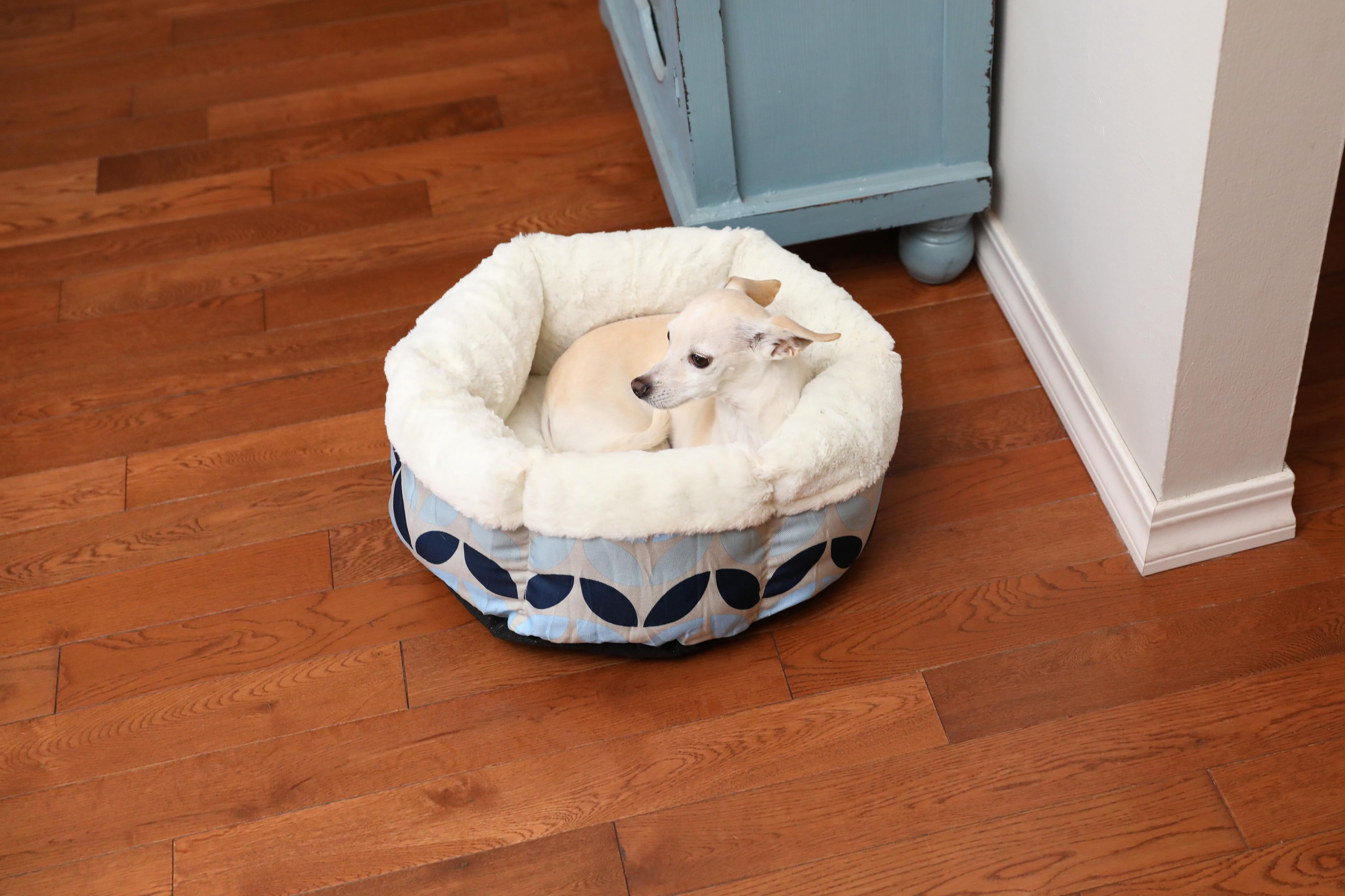 Petmate Round High Wall Cuddler Dog Bed, Cat Bed, 18 x 18 Inches, Assorted Colors