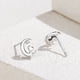 thumbnail image 5 of Pendientes de gato Moon Love de plata de ley 925, bonitos pendientes de Joker con forma de corazón para niña, diseño de nicho, ligeros y cómodos, 5 of 6