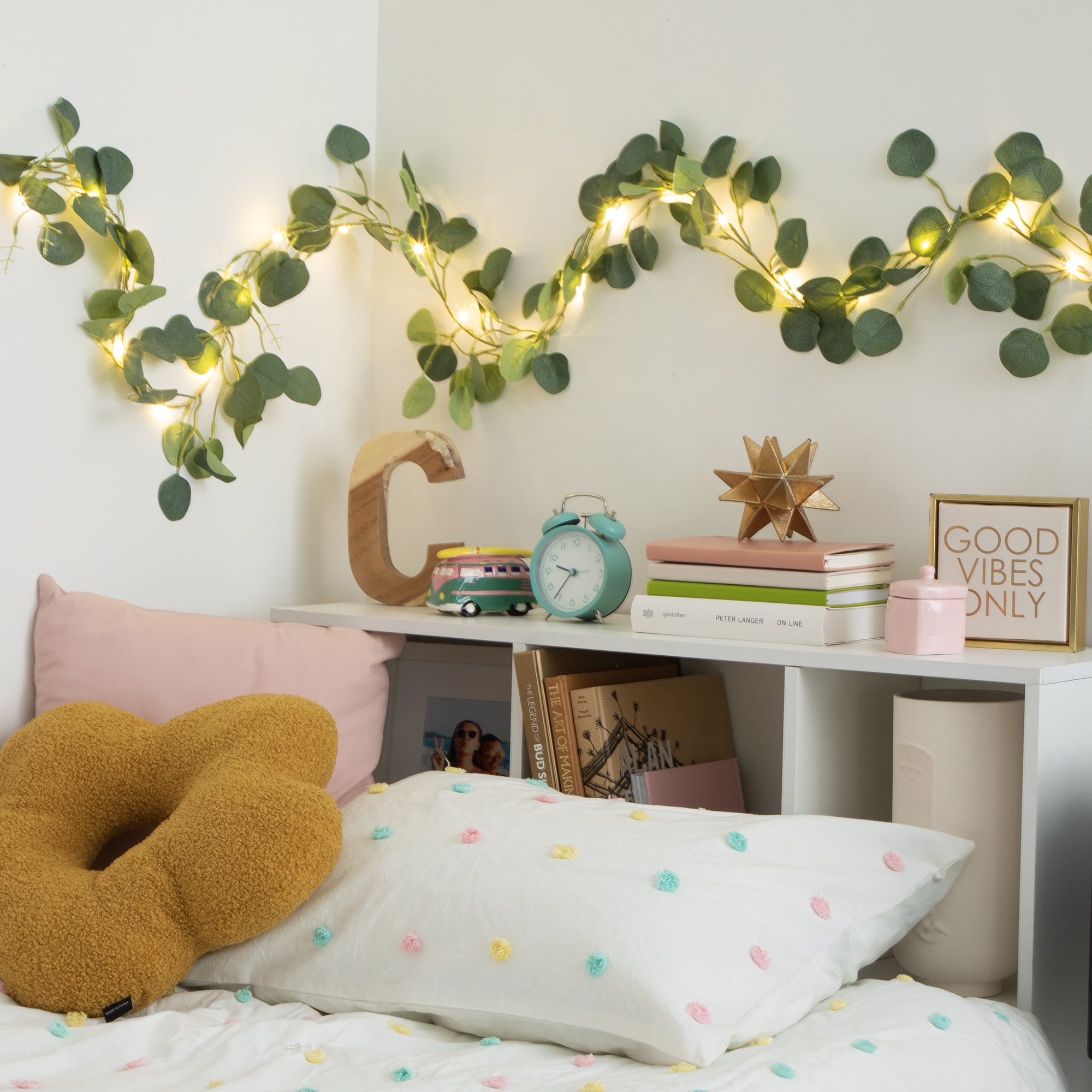 Mainstays 7 ft. Eucalyptus String Lights (Battery Operated, Warm White LED, Indoor Use)