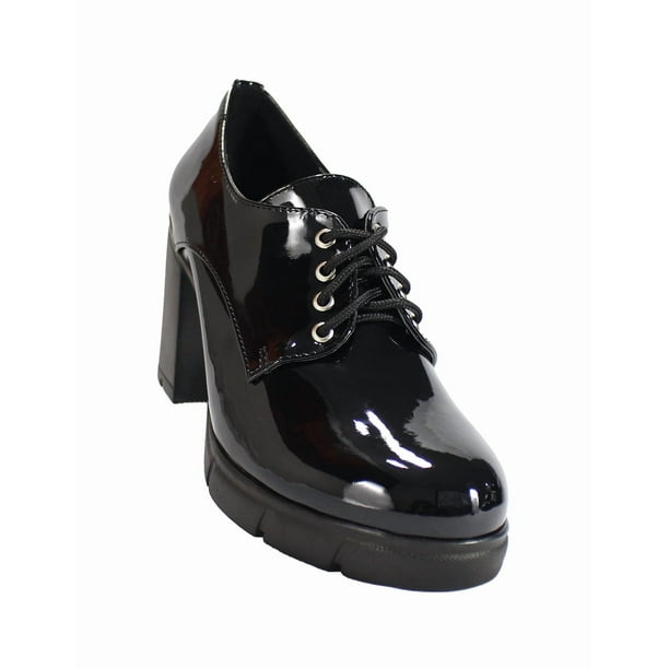 ZAPATO DE MUJER CASUAL NEGRO CHAROL SINTETICO MARCA LEON 7400