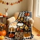 thumbnail image 5 of Manta de Franela con Estampado Digital de Calabaza, Hoja de Arce y Fruta de Acción de Gracias, Cálida y Acogedora Manta para La Siesta., 5 of 6