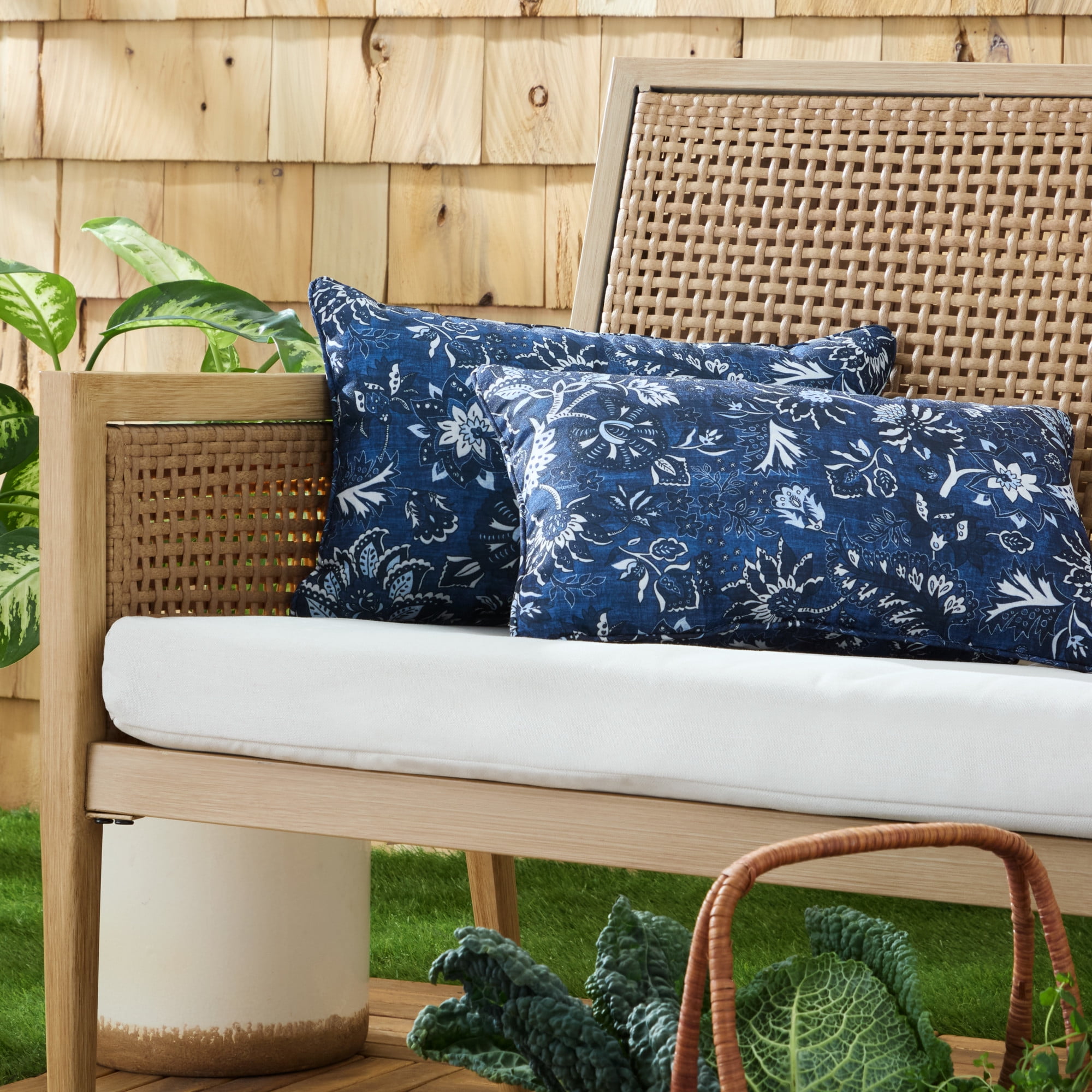 MARTHA STEWART Distressed Jacobean Indoor Outdoor Decorative Lumbar Pillow 2-Pack Set, UV Fade Resistant, Water Repellent, Printed Floral Design, Navy Blue, 11"x18"