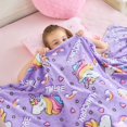 thumbnail image 2 of Manta Wajade Unicorn Kids que brilla en la oscuridad 127 x 152 cm, 2 of 7