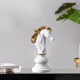 thumbnail image 4 of Abbracc Figurine Décorative Moderne en Résine Pièces d'Échecs Jeux de Société, 4 of 9