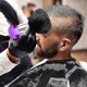thumbnail image 5 of Cepillo de peluquería y salón para eliminar el vello suelto del escote y las orejas después del corte de pelo, uso profesional y doméstico, 5 of 5
