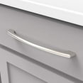 thumbnail image 3 of Hickory Hardware P3041-SS Collection Greenwich Poignée, 224 mm, Acier inoxydable, 3 of 6