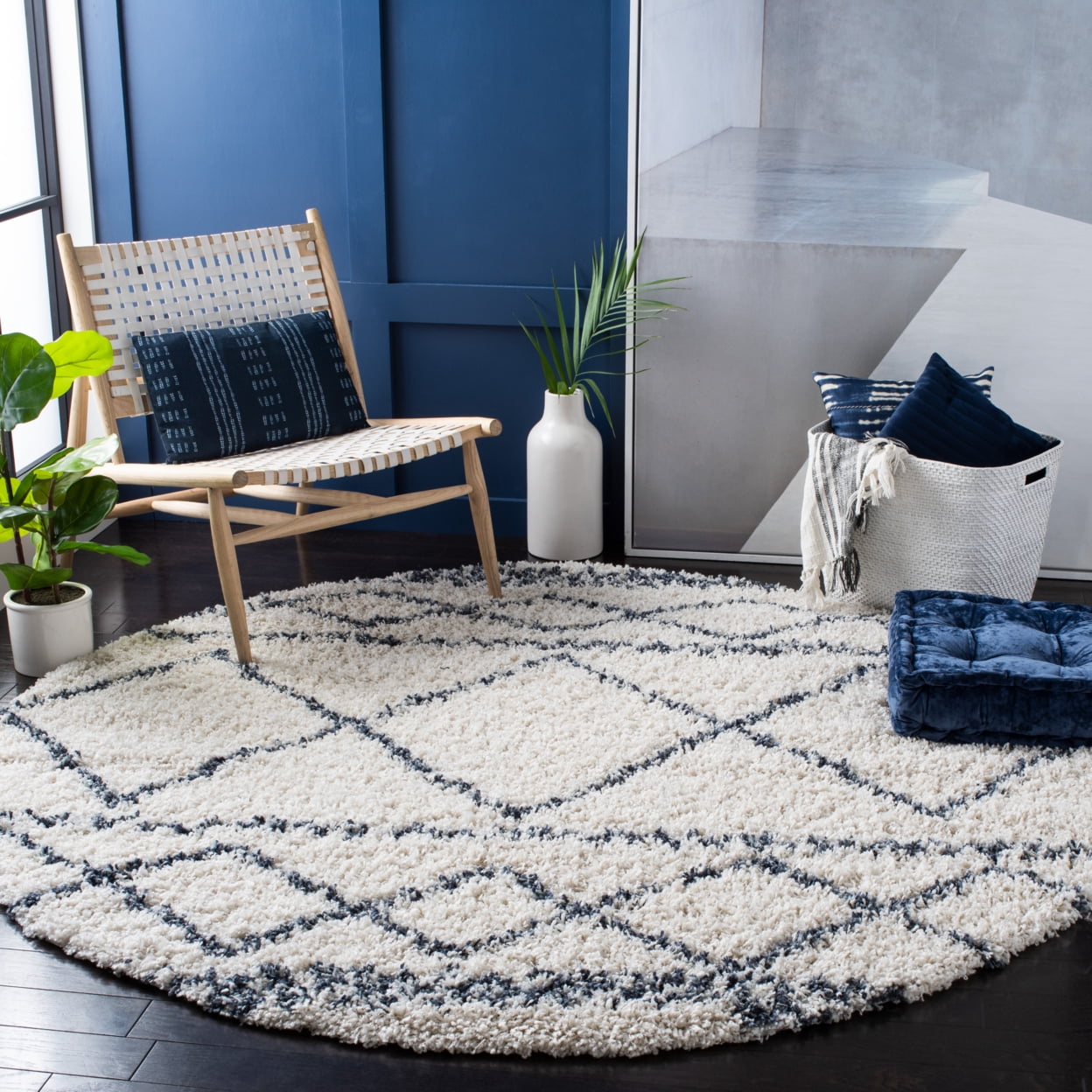SAFAVIEH Pro Lux Marie Geometric Shag Area Rug, Ivory/Blue, 9' x 12'