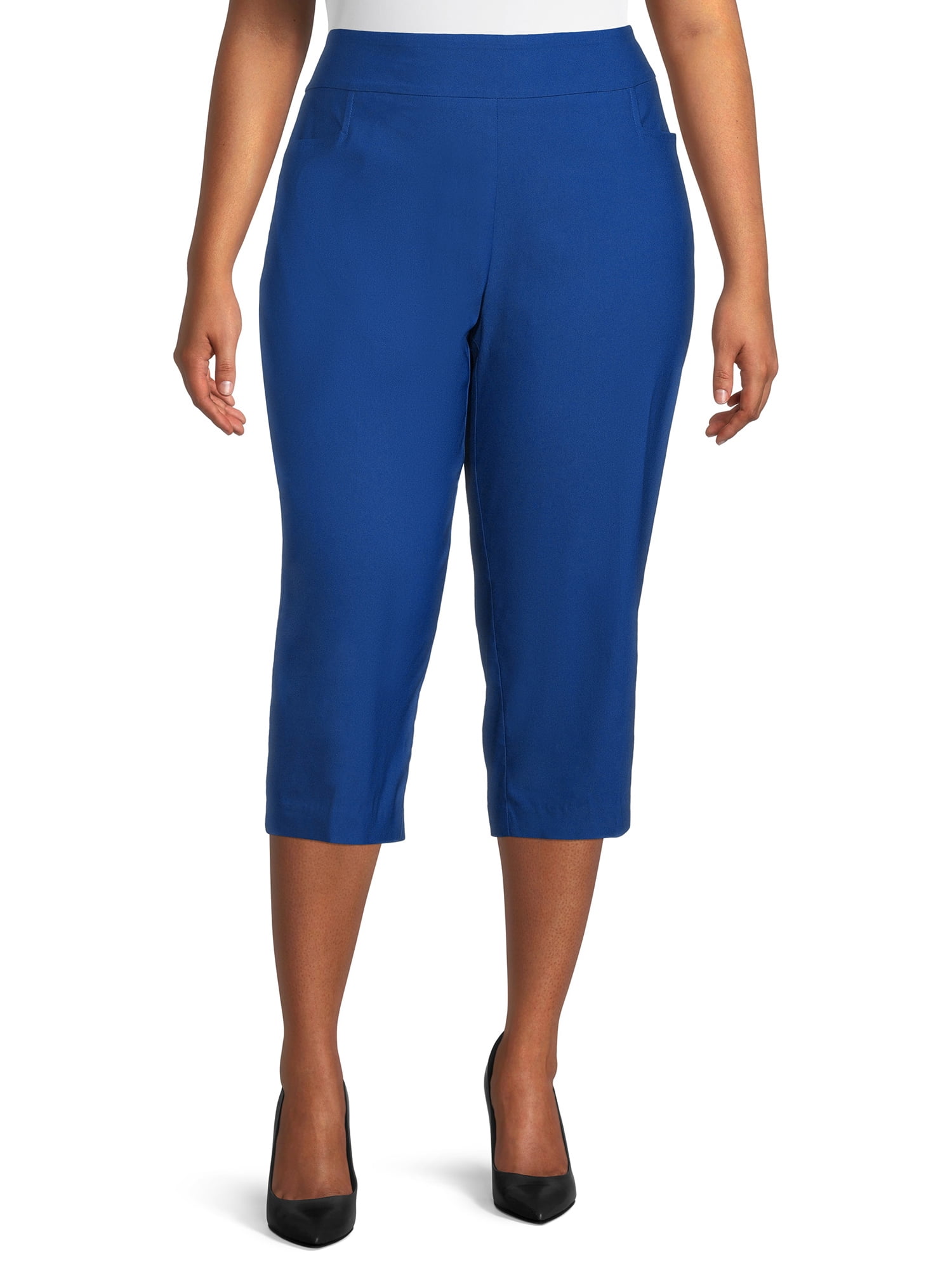 Terra & Sky Women's Plus Size Mid Rise StraightLeg Capri Dress Pant