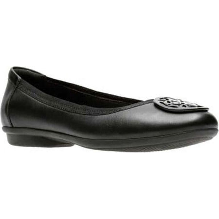 Clarks black shop flat shoes