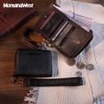 thumbnail image 2 of Cartera Montana West pequeña con bloqueo RFID ligera y con pulsera, 2 of 6