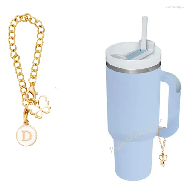 Llavero con cadena con dije de letra de taza de acero inoxidable, accesorio con forma de corazón, joyería chapada en oro para vaso Stanley Cup