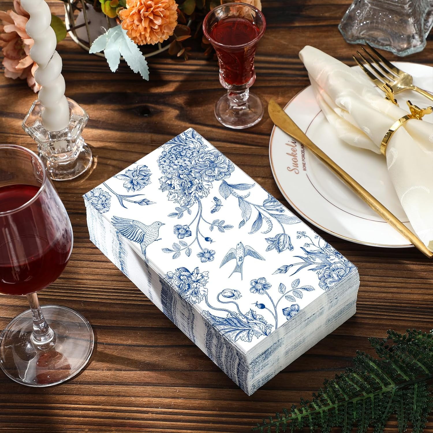 200 Pcs Blue Floral Paper Napkins Disposable Hand Towels for Bathroom Guest Decorative Napkins Paper for Bathroom Shower Toilet Powder Room Holiday Wedding Bridal Tea Party