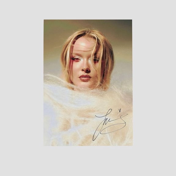 Music Poster - Zara Larsson Poster - Vintage Style - Size 24x36 - Postora