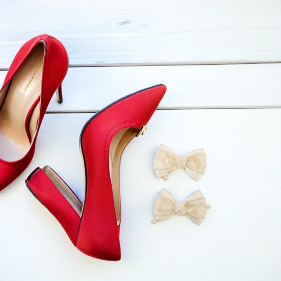 OFFIGAM 1Pair Beige Bowknot Shoe Clips with Rhinestone Flower for Elegant Heel and Flat Decoration