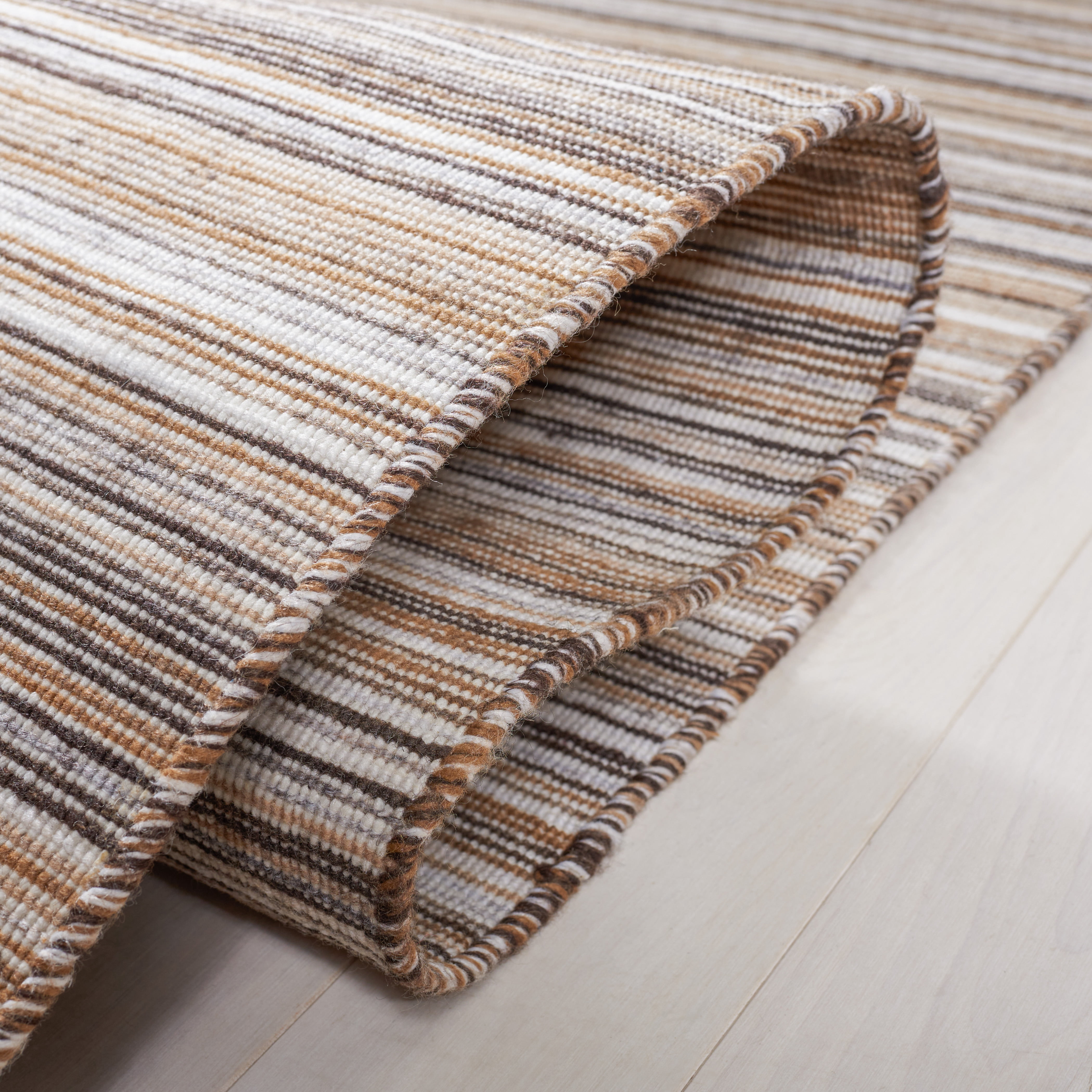 Safavieh Kilim Xaviera Striped Polyester Area Rug, Brown/Yellow, 6' x 6' Round