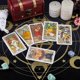 thumbnail image 4 of Mantel de Tarot cuadrado de tela no tejida con diseño de luna y pentagrama dorado, color negro, ideal para lectura, 4 of 6