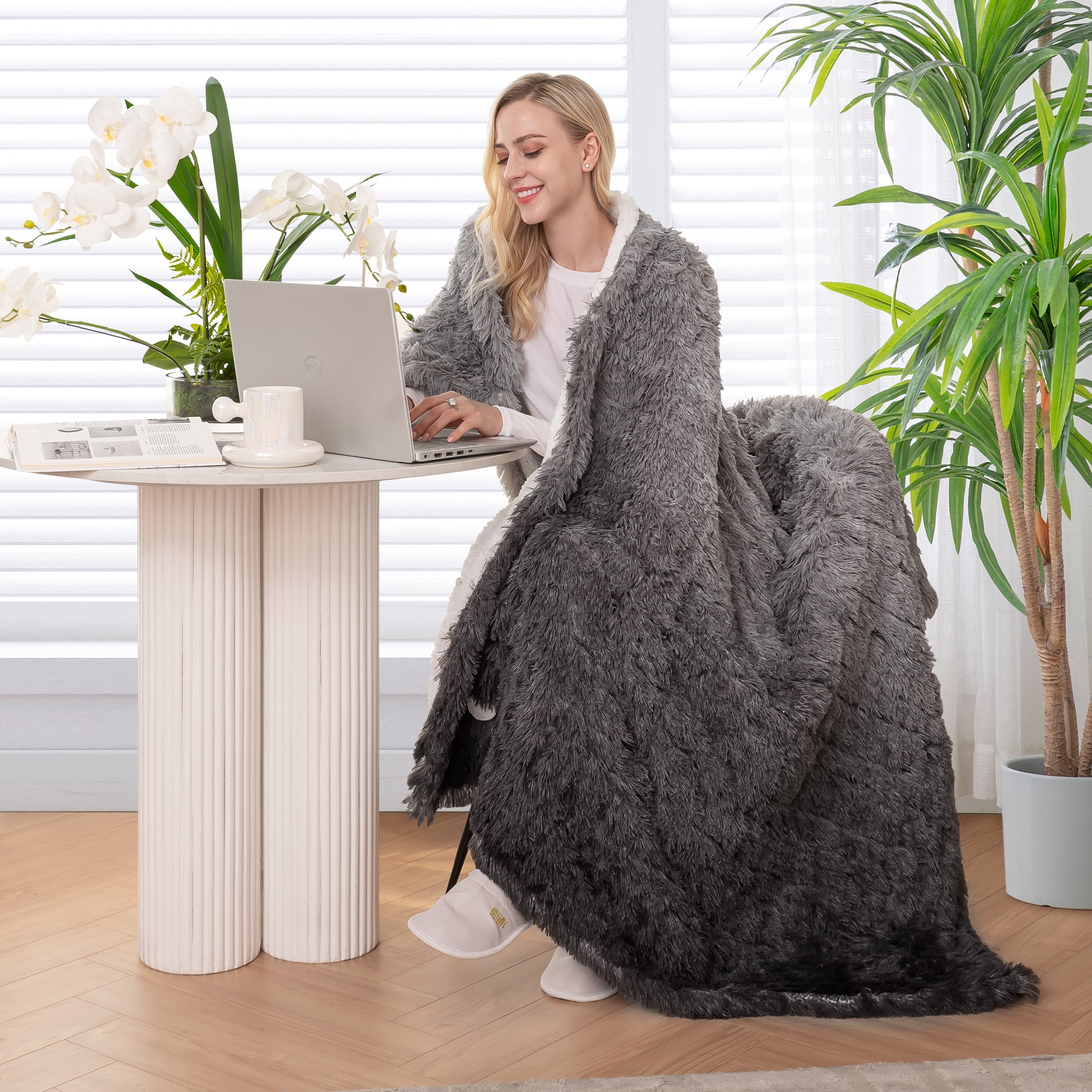 PMONPA Heated Blanket for Adult, Soft Faux Fur & Sherpa Electric Blanket, Fast-Heating with 10 Heating Levels & 5 Options Auto off, 51"x 61", Gray