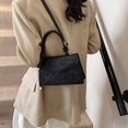 thumbnail image 3 of Este año están de moda los bolsos para mujer 2025, nuevos modelos de alta calidad, pequeños y exclusivos, bolsos de sobaco para la primavera, casuales y versátiles, bolsos cruzados para mujer., 3 of 10
