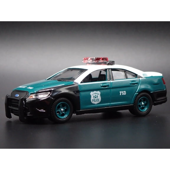 Open Box 2014 14 FORD TAURUS NEW YORK CITY NYPD POLICE CAR 1/64 SCALE DIECAST MODEL CAR