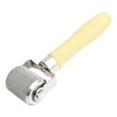thumbnail image 1 of Film Durable de Réparation pour Pneus, Roue de Compaction, Outil de Rouleau en Bois et Métal pour une Adhérence Plus Rapide, Installation Professionnelle de Patch pour Pneus de Voiture, de Camion et de Moto, 1 of 8