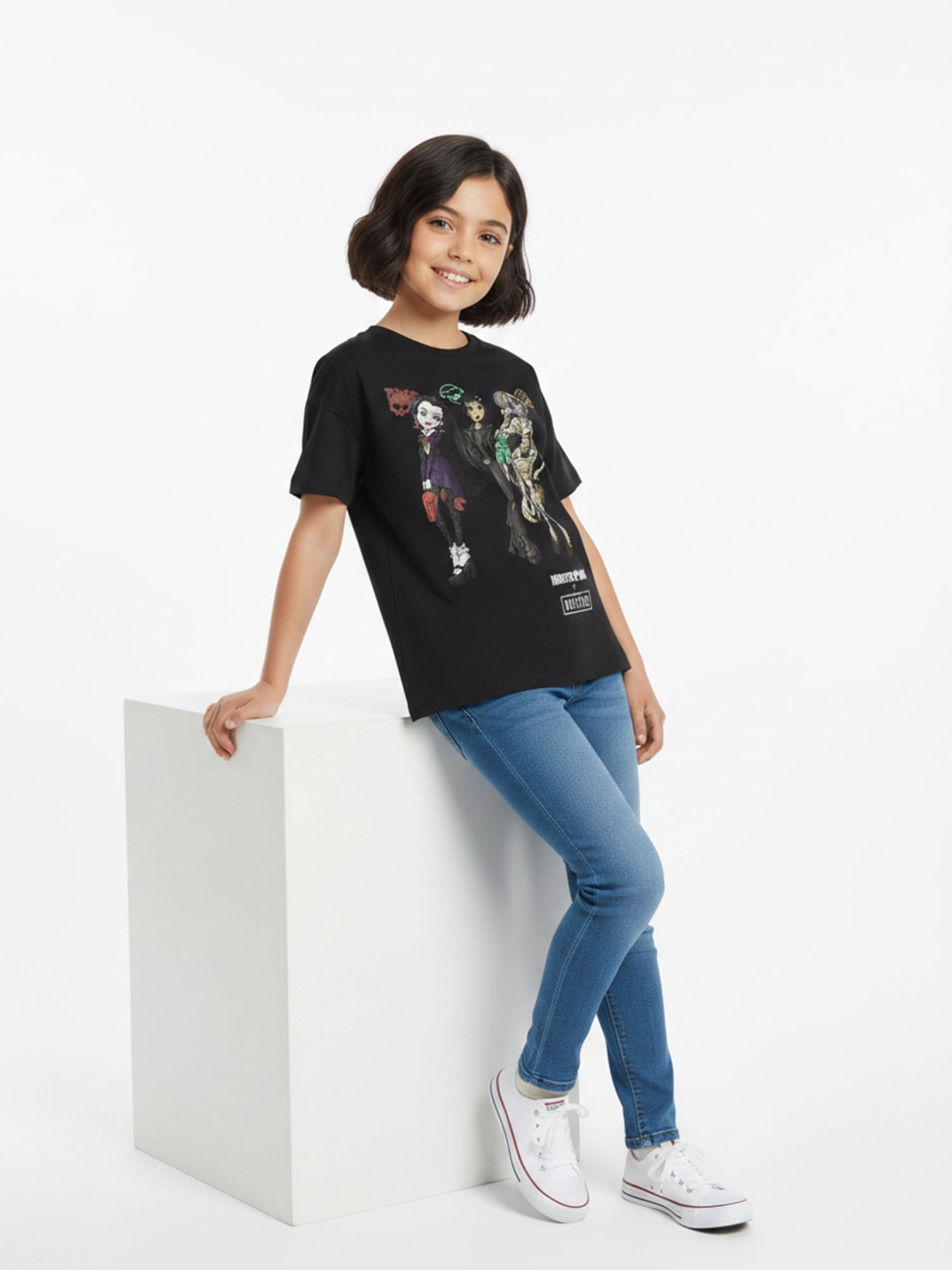 Monster High, Girls' Short Sleeve T-Shirt, Three Fierce Ladies, Sizes 4-16