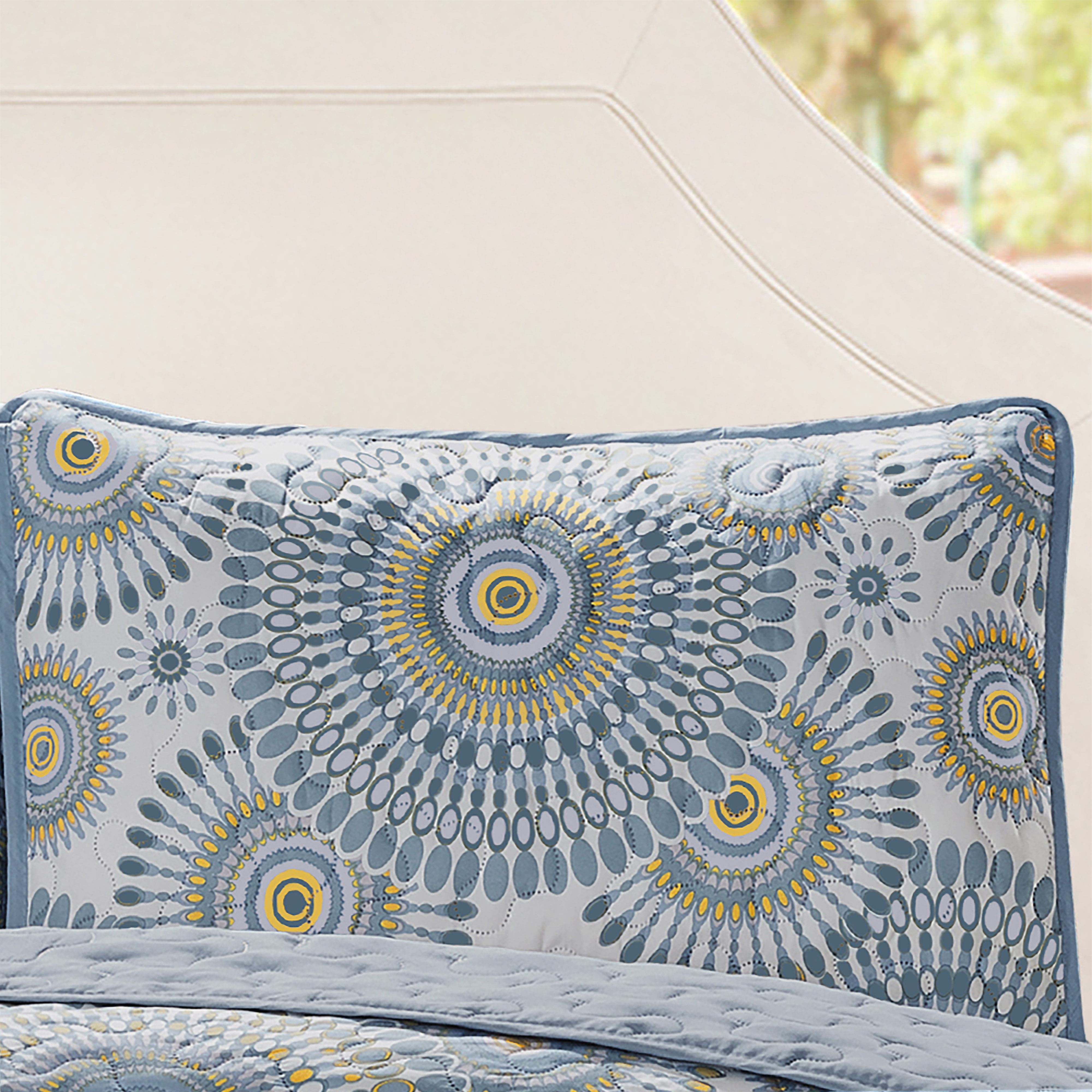 Harper Lane Crushed Microfiber Starburst 3-Piece Quilt Set, King Size Reversible Blue