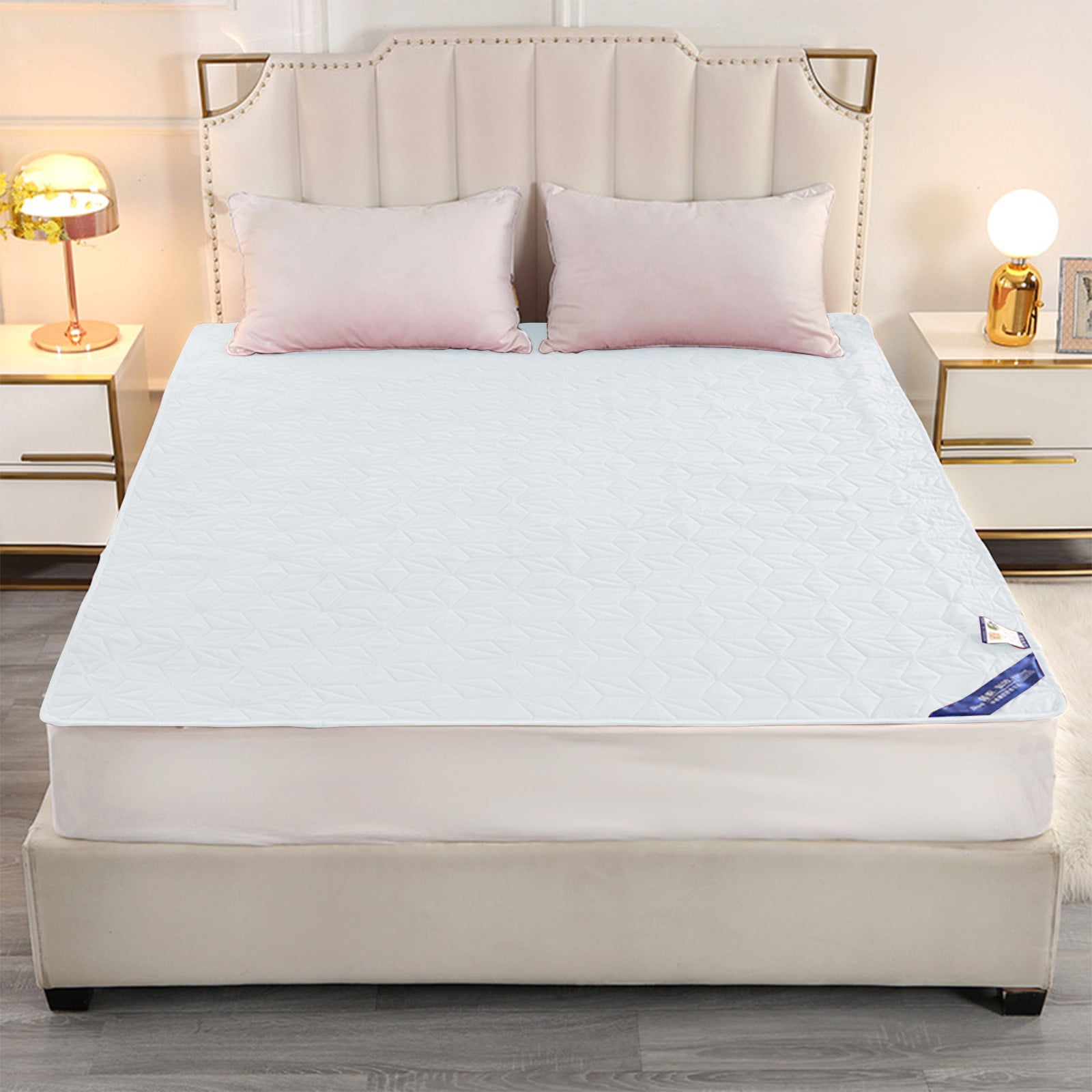 Hmgxay Waterproof Mattress Protector, Quilted Fitted Dust-Proof Mattress Pad Cover, Cozy Sleep-Soft Breathable Bed Mattress Cover(59.0x78.7 Inches)