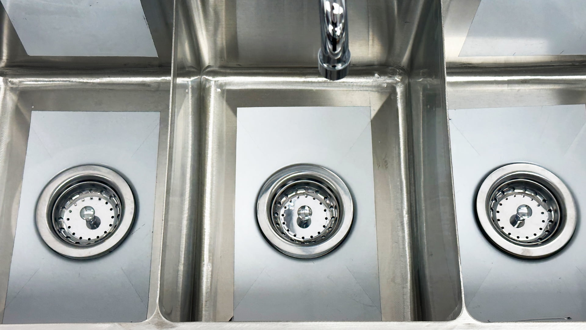 3 Compartment Utility Sink with Faucet, NSF 36x43 in. Commercial Restaurant Utility Kitchen Sink Triple Compartment Stainless Steel