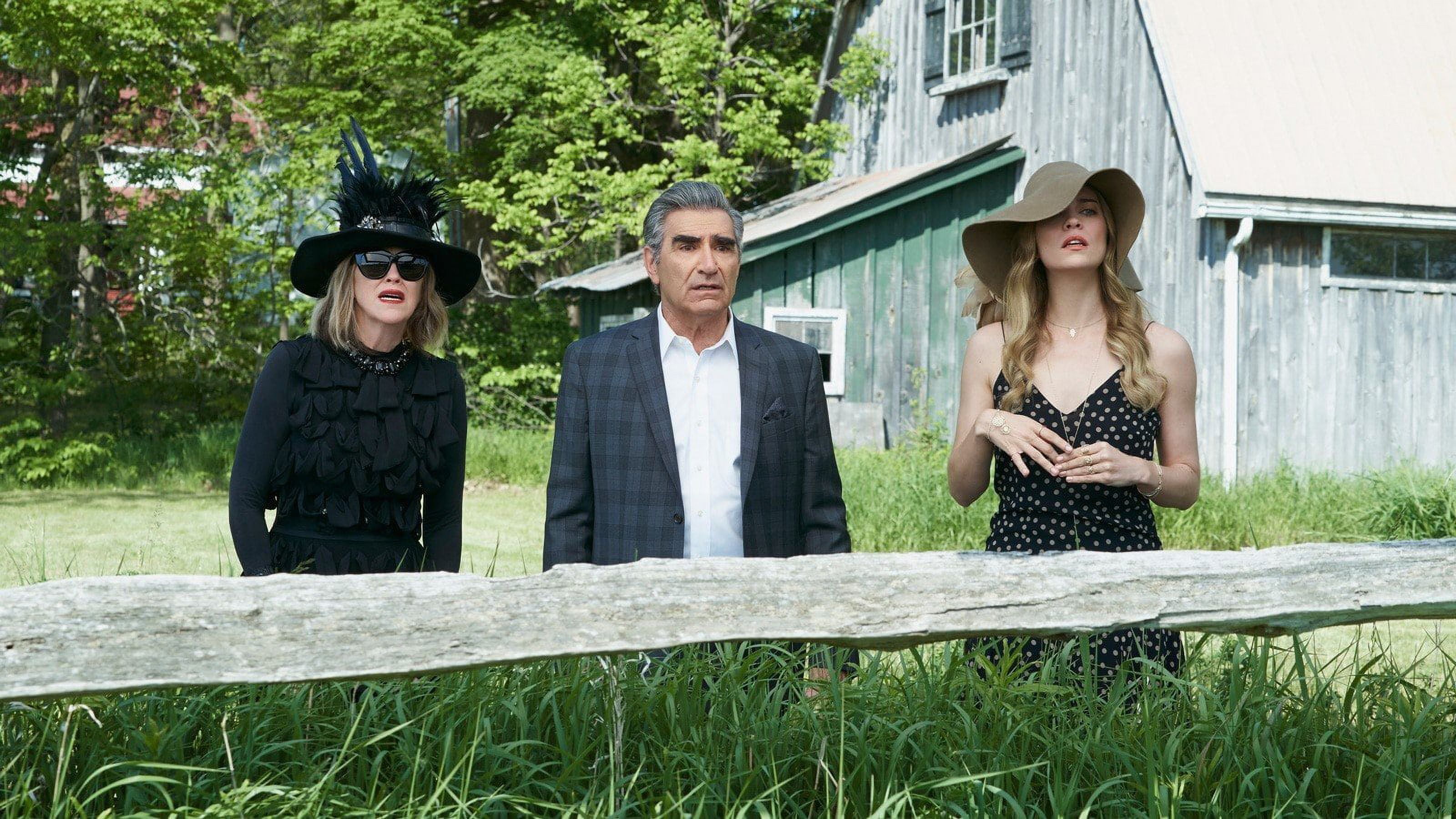 Schitt's Creek Complete Collection: Emmy-Nominated Season 1-6 DVD