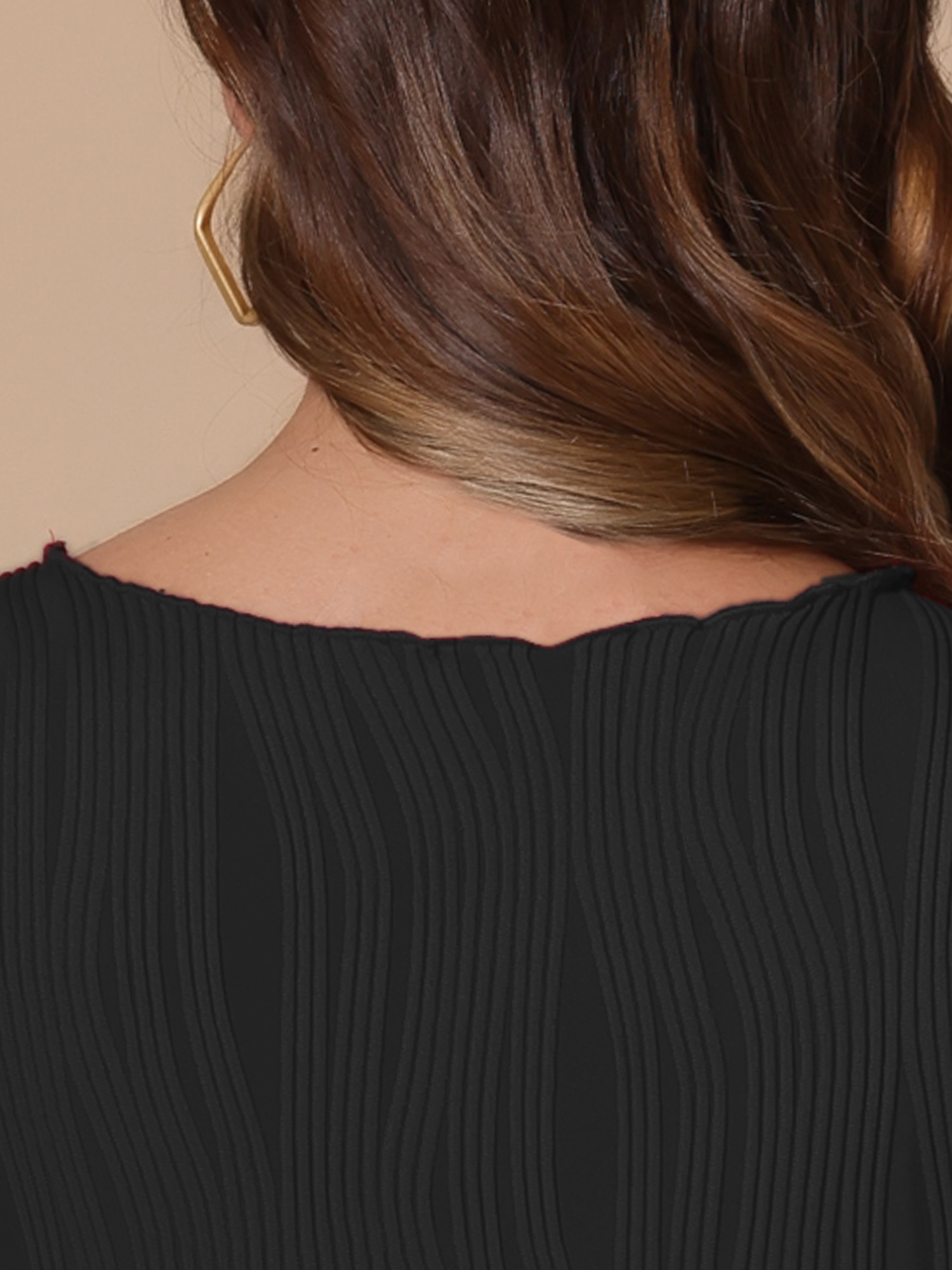 DARING DIVA Women's Crew Neck Knit Short Sleeve Textured Blouse M Black