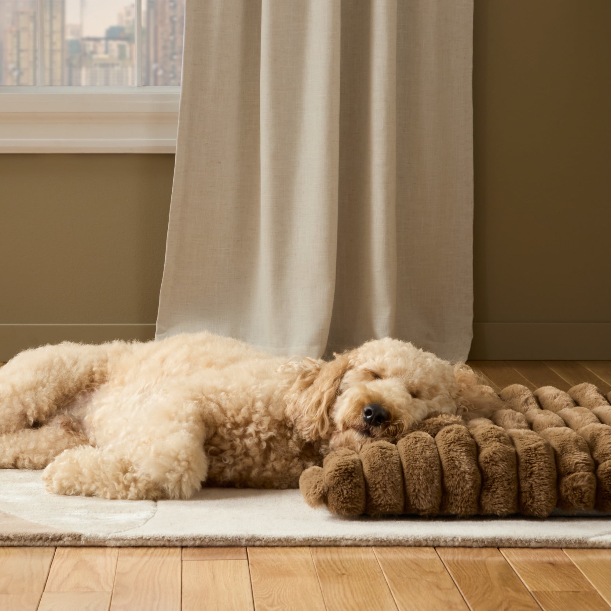 TOWN & COUNTRY LUXE CuddleTown Ribbed Bubble Stripe Pillow Crate Mat Pet Bed, Machine Washable Cover, Soft & Calming, Non-Slip Bottom, Brown, Extra Small 23"x17"x3"