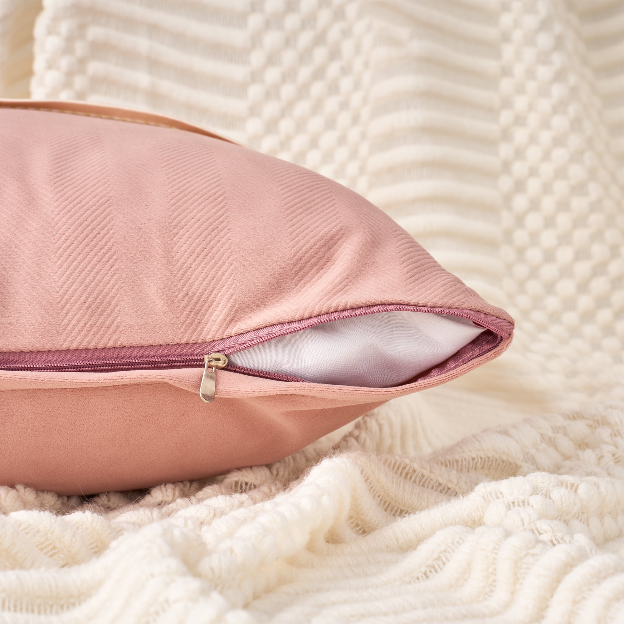 Unique Bargains Set of 2 Soft Throw Pillow Covers with Cute Embroidery Pink