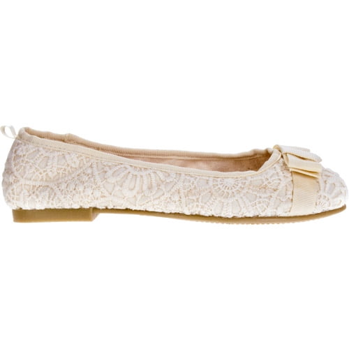 cream lace ballet flats