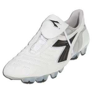 mens soccer cleats size 8.5