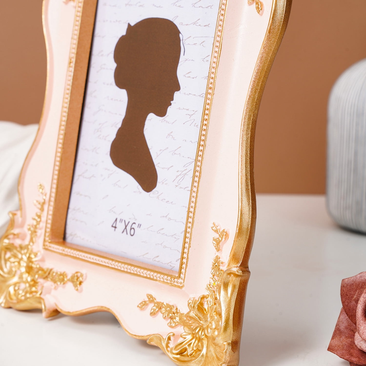 4x6in Vintage Ornate Picture Frame, French Rococo Style Resin Tabletop Photo Frame with Stand, Gold Relief Floral Design, Desktop Decor,Pink